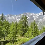 Cervinia Snow Dream Breuil-Cervinia